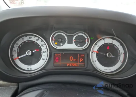 2014 Fiat 500L Trekking z USA, uszkodzony, nr VIN ZFBCFADHXEZ011806